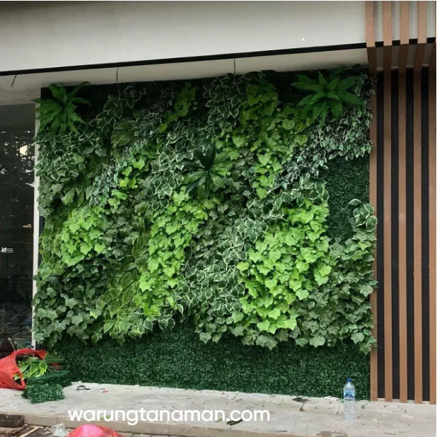 Jasa Pembuatan Vertical Garden Sintetis: Solusi Hijau dan Estetis